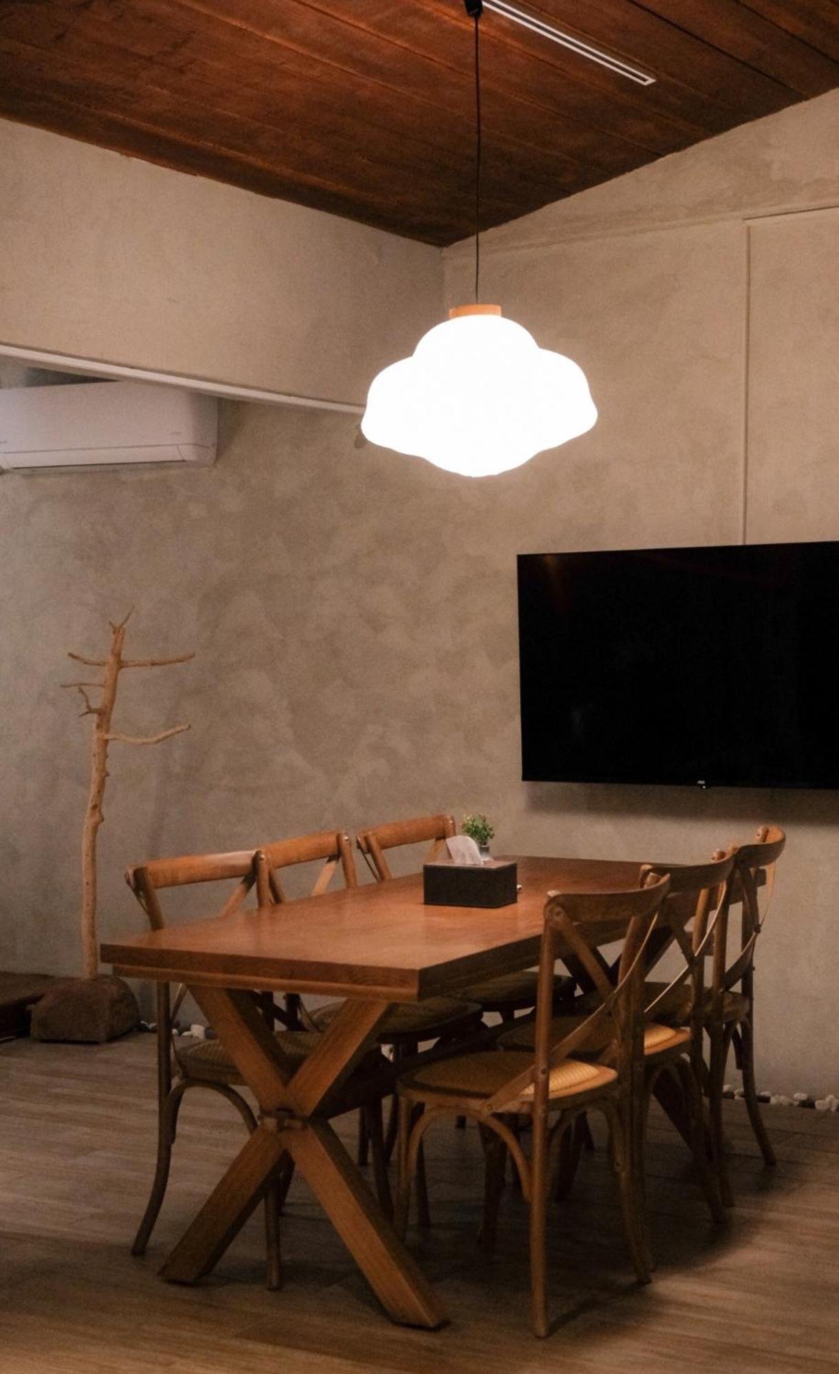Yu Apartment Цзюфень Екстер'єр фото